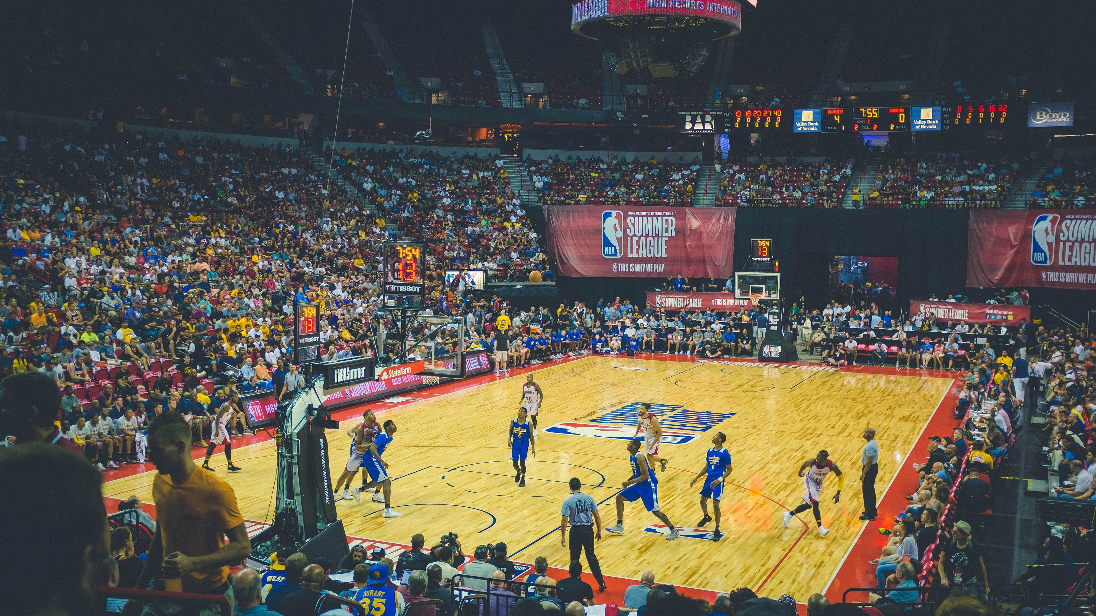 东决关键战之夜，德罗赞表现堪称教科书